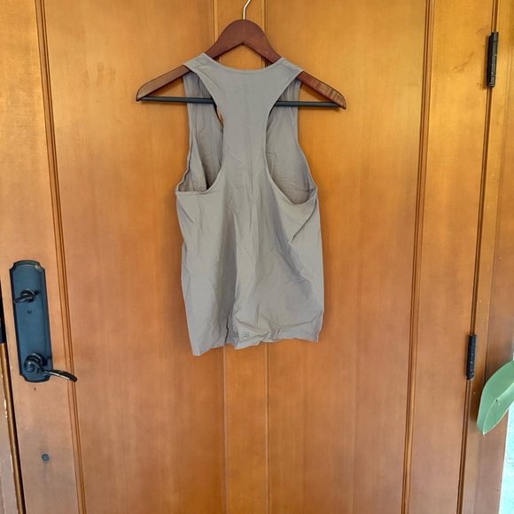 Janji Grayish Taupe Tank Top - Picture 3 of 4